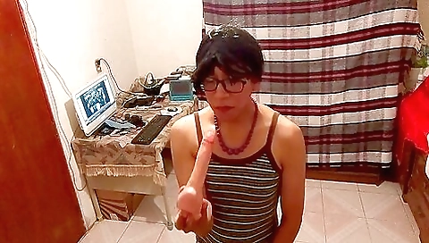 Latina amateur teen tries out deep throat dildo on her pussy