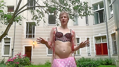 Mature teen with a small tits wants to cum hard and her hungry pussy